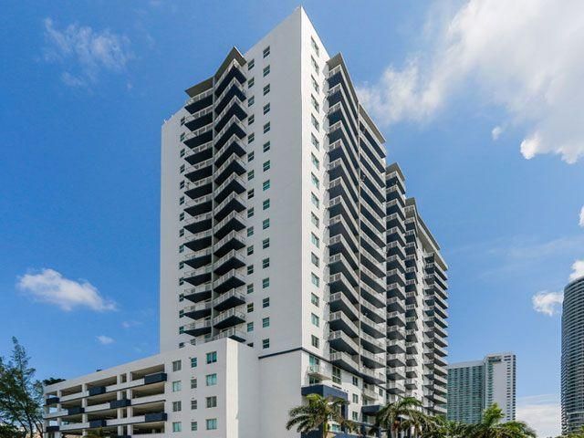 1800 Biscayne Plaza - Miami
