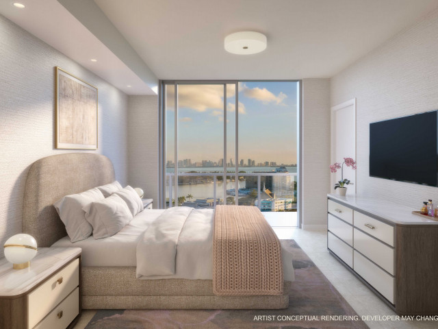 7200 Collins Residences photo #12517