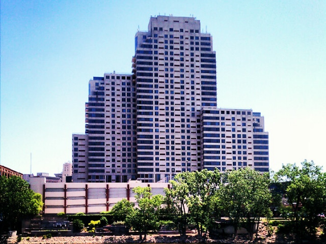 Plaza Towers photo #5697