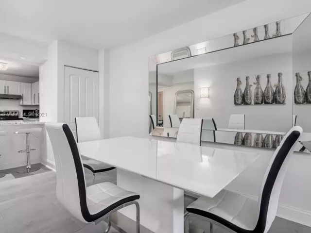 Квартира в аренду номер328 - фото 2458114