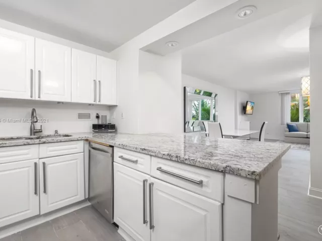 Квартира в аренду номер328 - фото 2458116