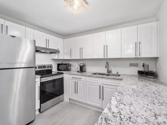 Квартира в аренду номер328 - фото 2458118