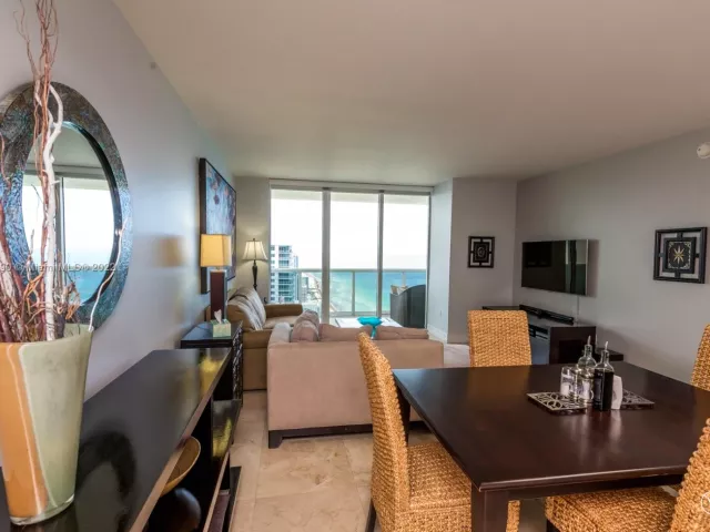 Квартира в аренду номер4710 - фото 2061880