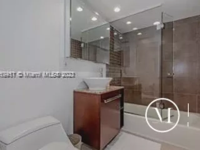 Квартира в аренду номер938 - фото 2114810