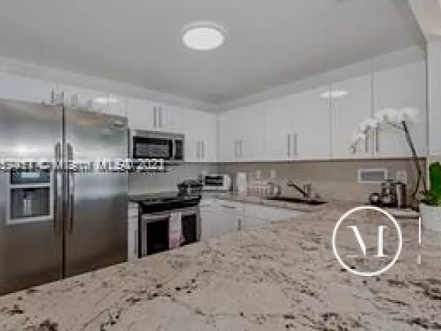 Квартира в аренду номер938 - фото 2114818