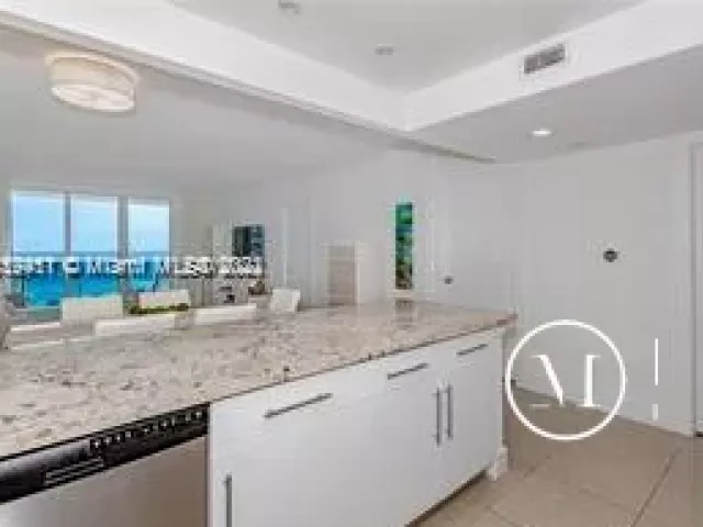 Квартира в аренду номер938 - фото 2114820