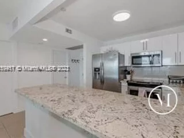 Квартира в аренду номер938 - фото 2114822