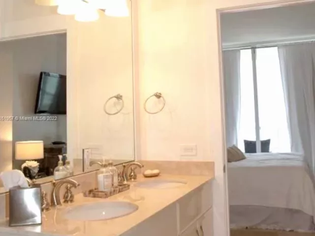 Квартира в аренду номер2409 - фото 2170324