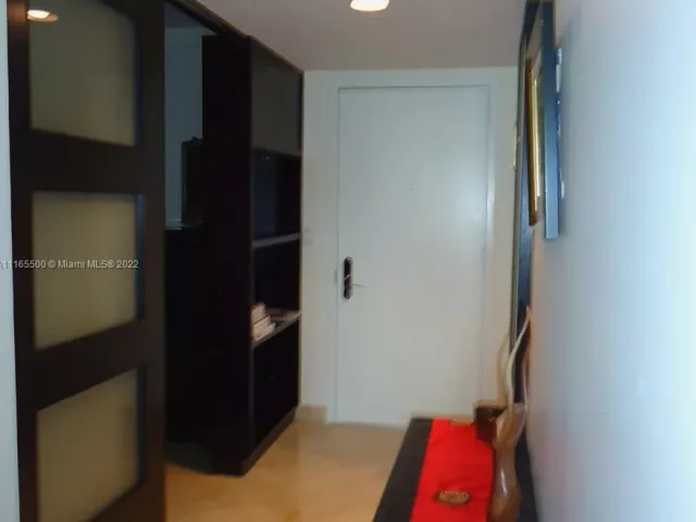 Квартира в аренду номер1505 - фото 2140454