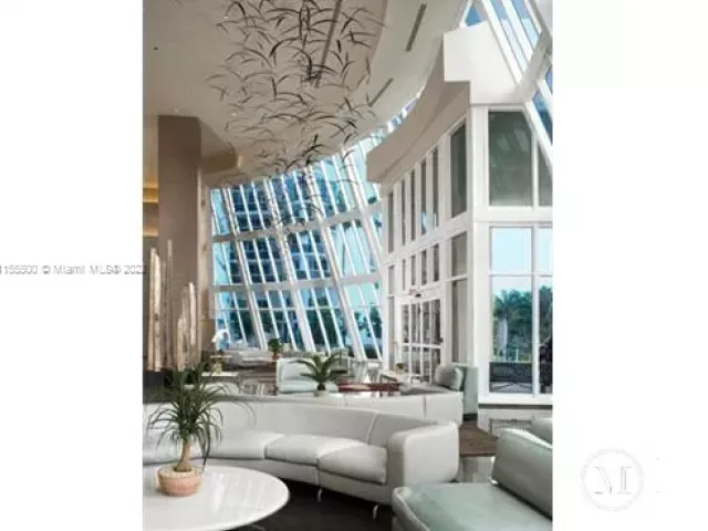 Квартира в аренду номер1505 - фото 2140439