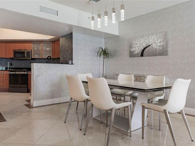 Квартира в аренду номер1203 - фото 6232196