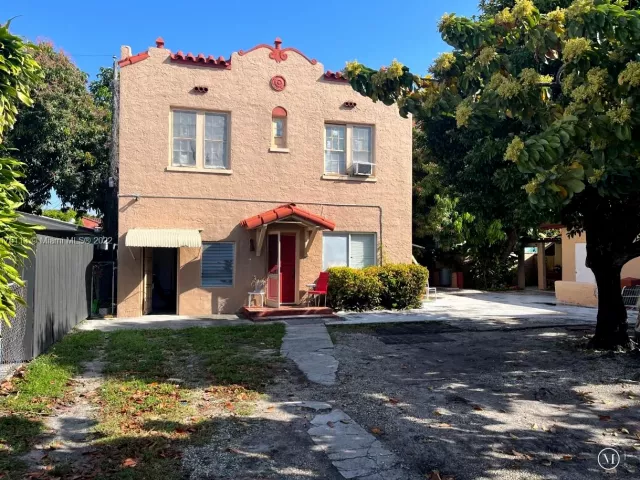 Продажа дома по адресу 1703 SW 10th St - фото 2227861