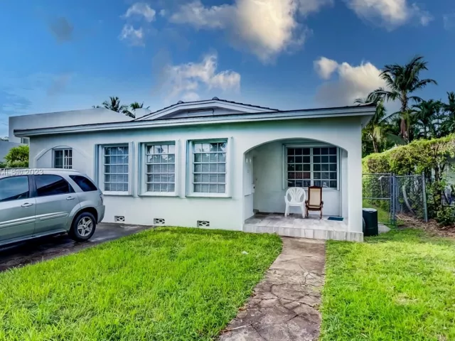 Продажа дома по адресу 535 W 51st St - фото 5058913