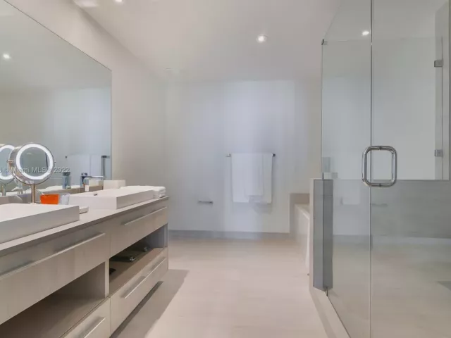 Продажа квартиры #R1405 - фото 2332900