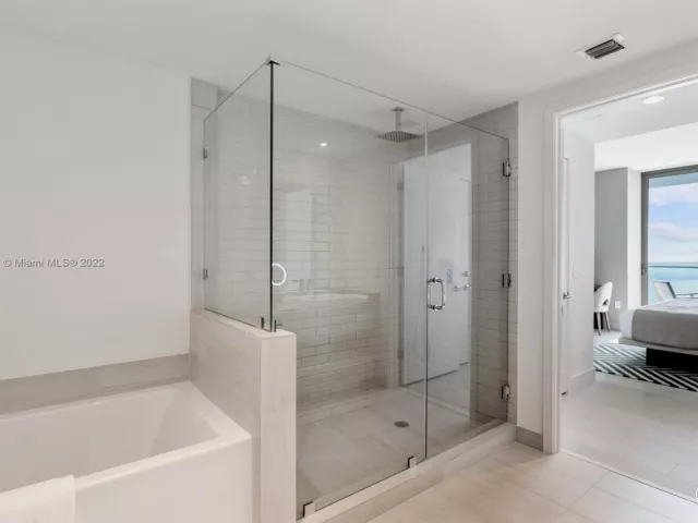 Продажа квартиры #R1405 - фото 2332898