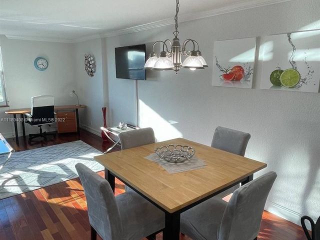 Квартира в аренду номер1227 (AVAILABLE JULY) - фото 7476897