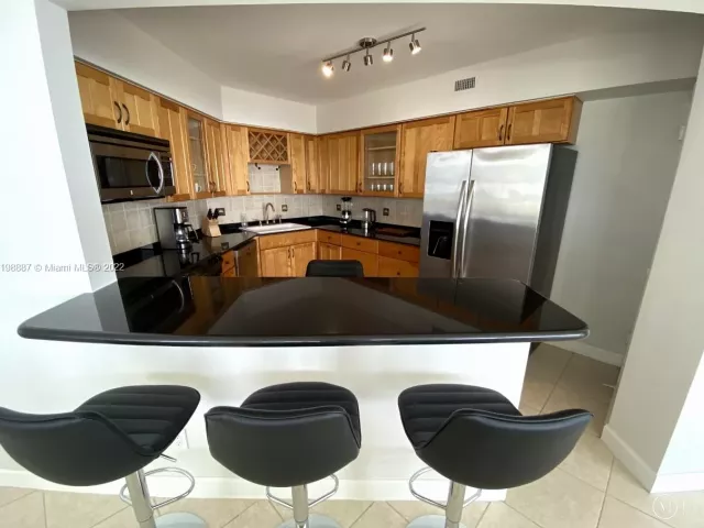 Квартира в аренду номер531 - фото 2433133