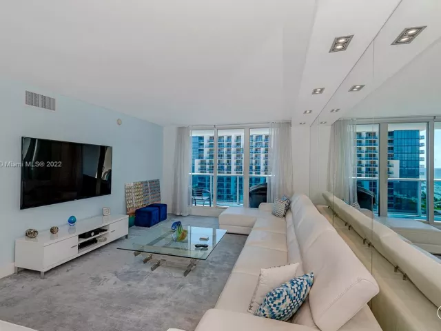 Квартира в аренду номер1506 - фото 2437712