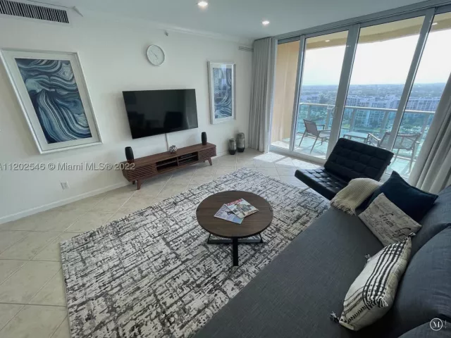 Квартира в аренду номерPH28 (AVAILABLE JULY) - фото 8966153