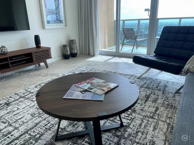 Квартира в аренду номерPH28 (AVAILABLE JULY) - фото 8966155