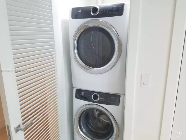 Продажа квартиры #1206 - фото 2586389