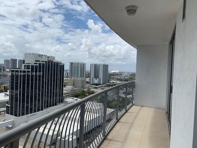 Продажа квартиры #2806 - фото 7441977