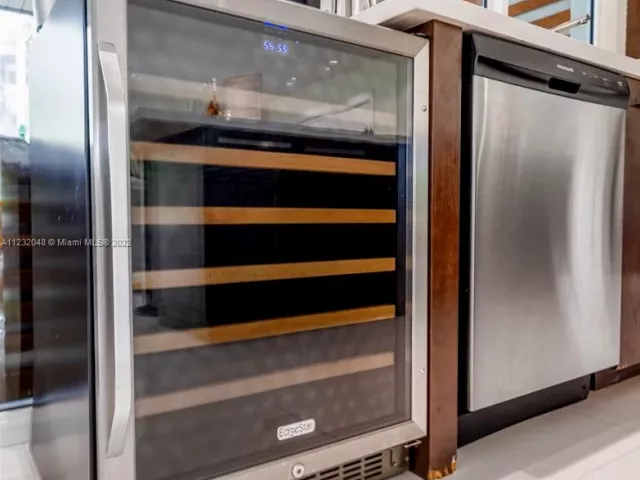 Дом в аренду по адресу 7544 SW 78th Ter - фото 2715490