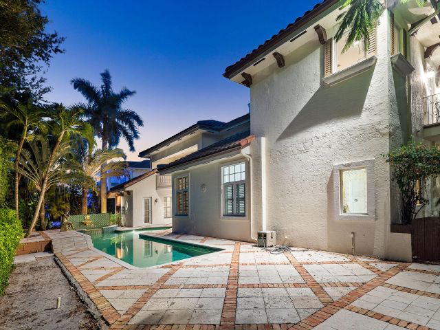 Продажа дома по адресу 166 Sabal Palm Terrace - фото 3431935