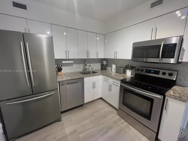 Квартира в аренду номер725 - фото 2882701