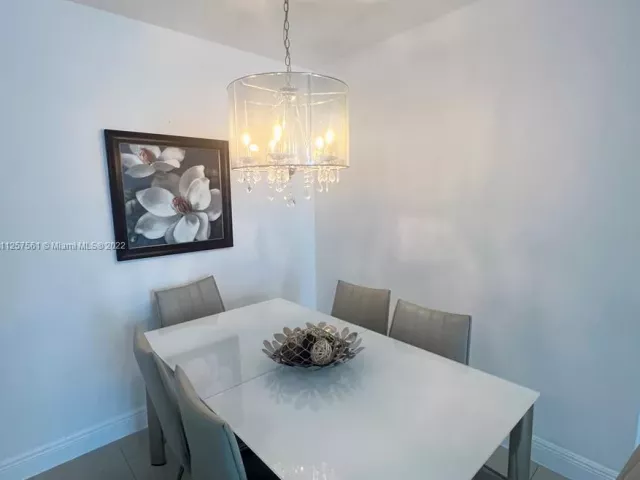 Квартира в аренду номер725 - фото 2882704