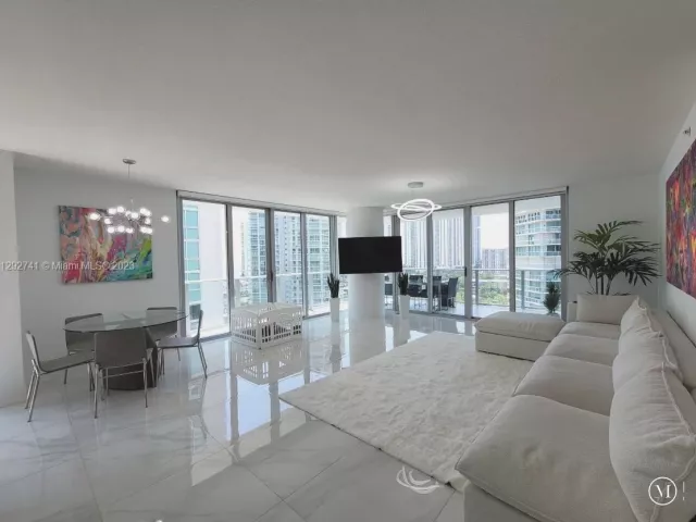 Квартира в аренду номер4-1202 - фото 6933290