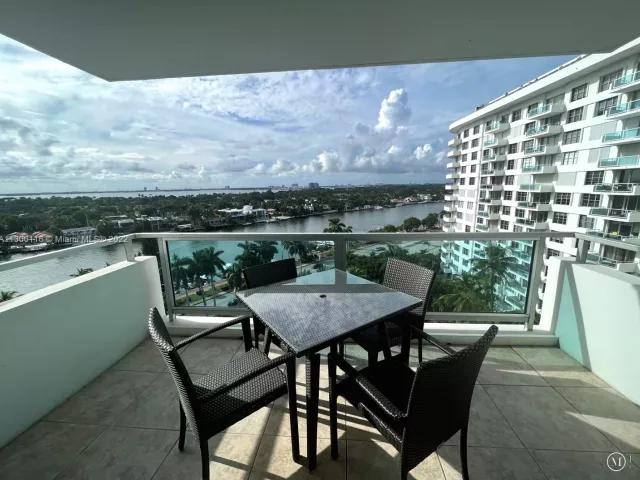 Продажа квартиры # - фото 3204265