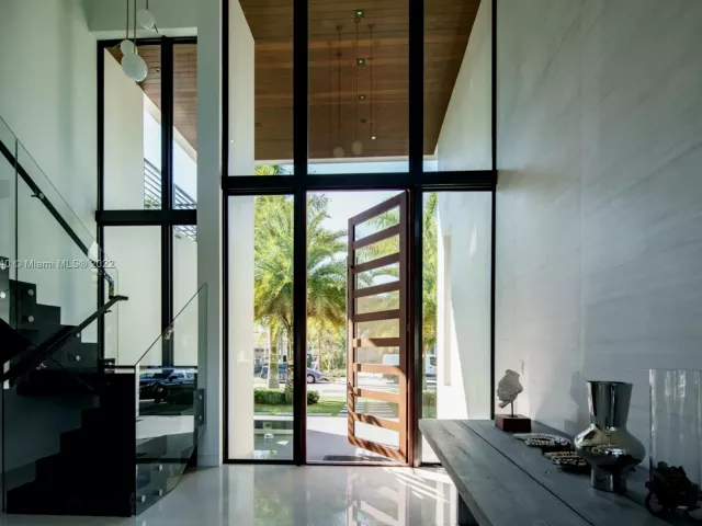 Дом в аренду по адресу 128 Fiesta Way - фото 3274331