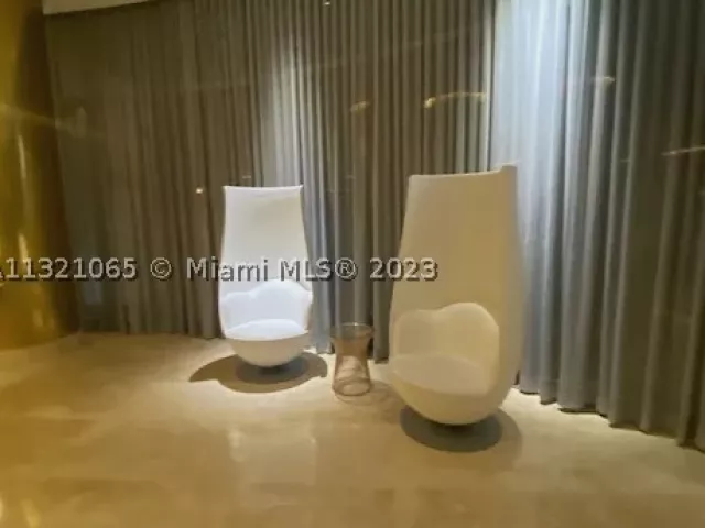 Квартира в аренду номер1036 - фото 8967659