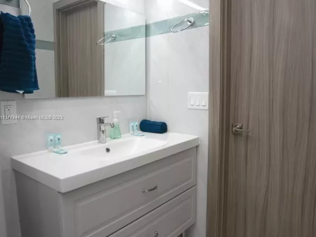 Дом в аренду по адресу 1301 Rodman St - фото 3376136