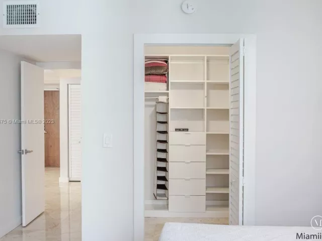 Квартира в аренду номер1117 - фото 3430662