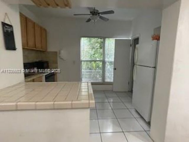 Продажа дома по адресу 2811 Indian Creek Dr - фото 5987757