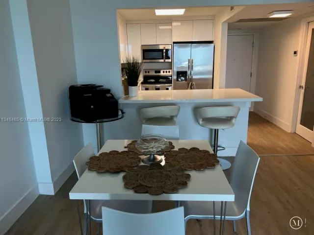 Квартира в аренду номер927 - фото 3584045