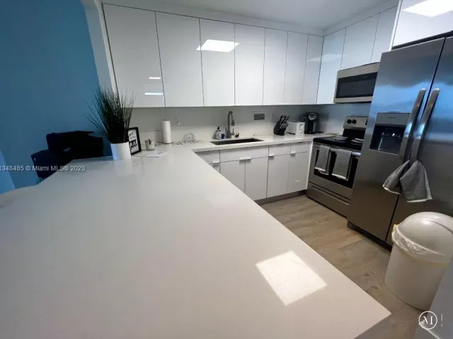 Квартира в аренду номер927 - фото 3584047