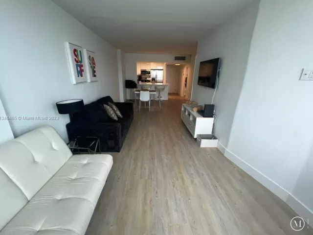 Квартира в аренду номер927 - фото 3584049