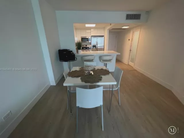 Квартира в аренду номер927 - фото 3584038