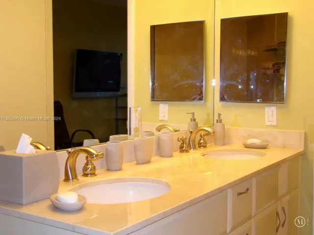 Квартира в аренду номер3407 - фото 5027849