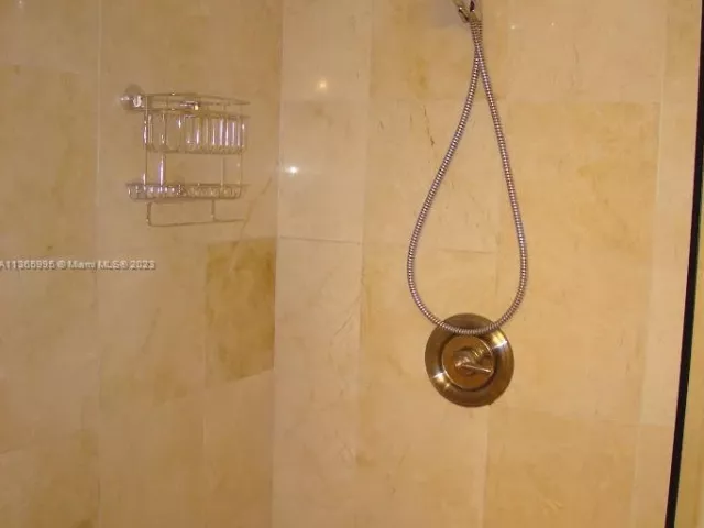 Квартира в аренду номер3407 - фото 5027847