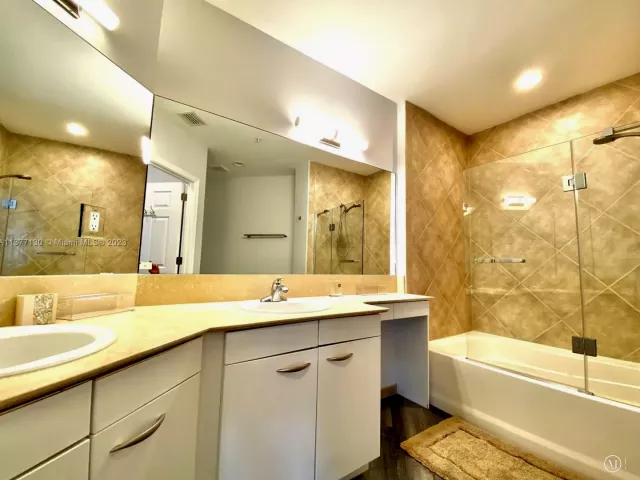 Квартира в аренду номер111 - фото 5088695