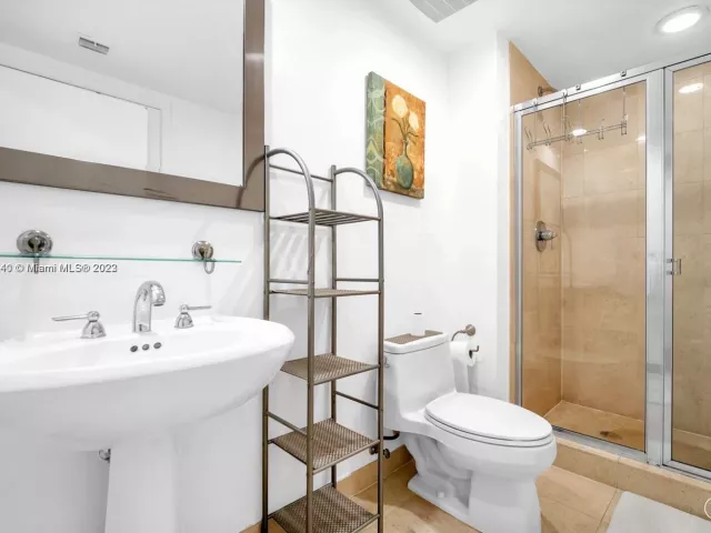 Квартира в аренду номер2010 - фото 3828587