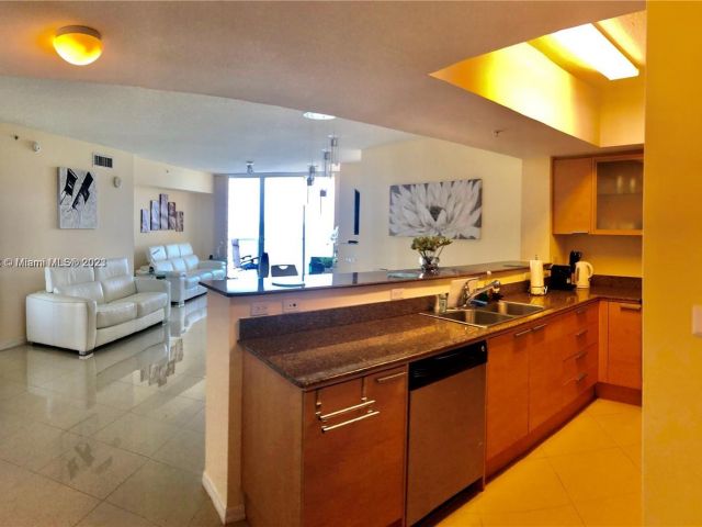 Квартира в аренду номер1705 - фото 7486640