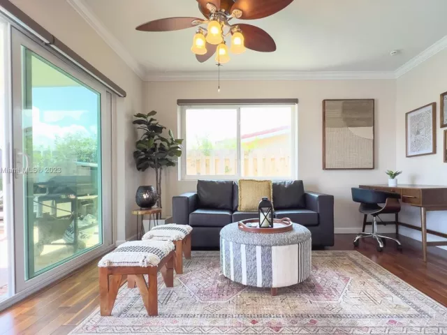 Дом в аренду по адресу 1466 NE 57th Ct - фото 3868451