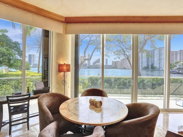 Продажа квартиры #101 - фото 3877678