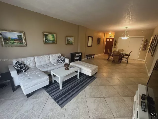 Квартира в аренду номер2J - фото 3891817