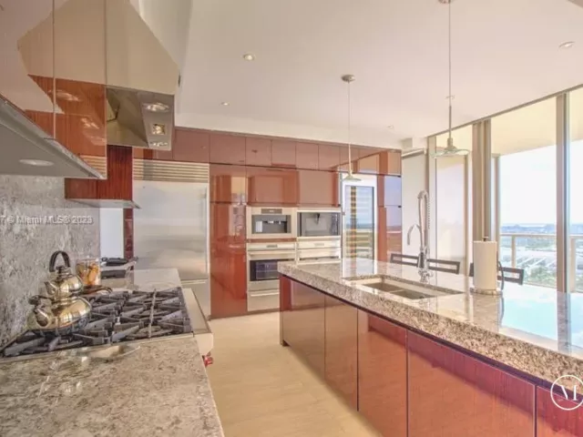 Квартира в аренду номер1003N - фото 3902979